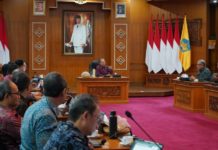 Gubernur Koster Dorong Jajaran Inovatif dan Kerja Maksimal Genjot Realisasi PAD 2026