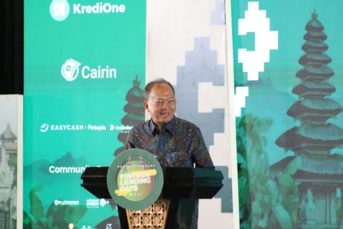 Gubernur Koster Ingin Pengembangan Fintech Diimbangi Penguatan Literasi Keuangan 1