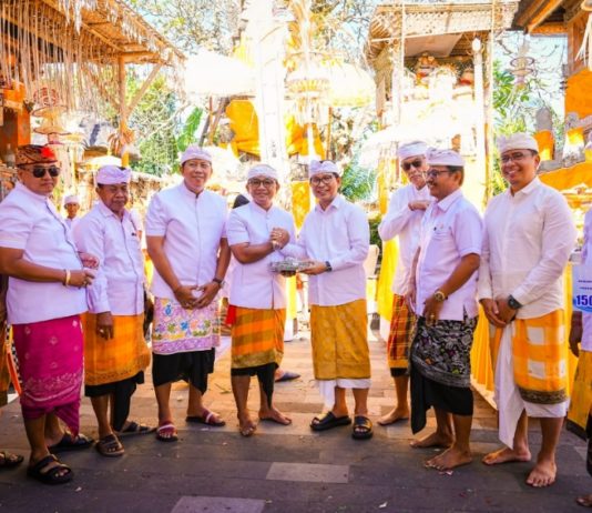Hadiri Tiga Karya Keagamaan di Munggu, Bupati Badung Tegaskan Komitmen Perkuat Adat-Budaya dan Pembangunan