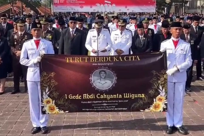 Hening Di Hari Kemerdekaan RI Ke 81 Di Karangasem, Bupati Gus Par Ajak Doakan Abdi Yang Gugur Saat Lomba Gerak Jalan 17 Km 1