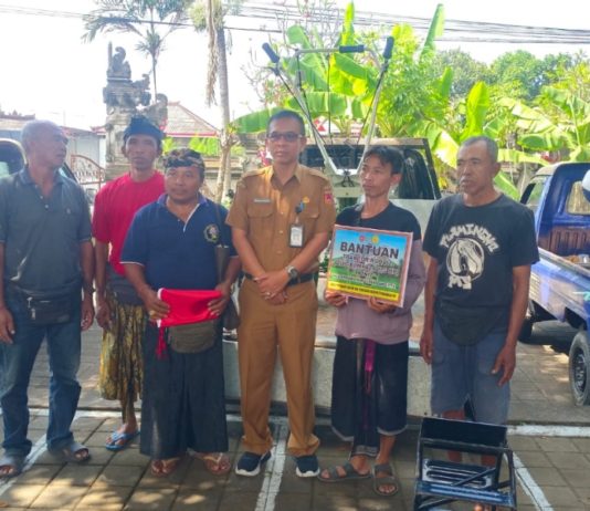 Hingga Agustus, Puluhan Bantuan Alsintan Diserahkan pada Kelompok Tani di Karangasem