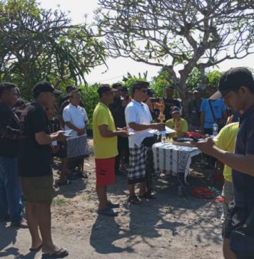 Jaga Kebersamaan Saat Tahapan Pilkel, Warga Tulikup Gelar Lomba Mancing Air Deras