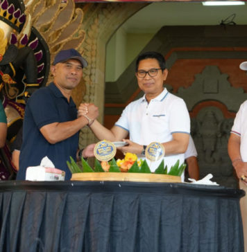 Komitmen Bangun Ekosistem Ekonomi, Bupati Adi Arnawa Hadiri HUT BKS-LPD Badung