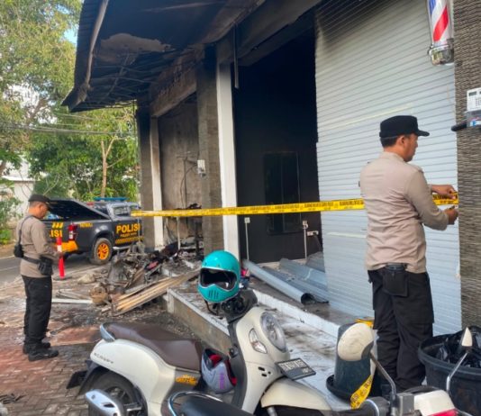 Laundry dan Barbershop Terbakar di Legian, Penyebabnya Masih Diselidiki