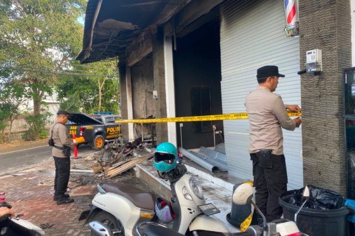 Laundry Dan Barbershop Terbakar Di Legian, Penyebabnya Masih Diselidiki 1