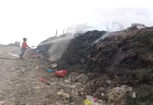 Lima Hari Pascaledakan Gas Metan, TPA Mandung Masih Dikepung Kepulan Asap