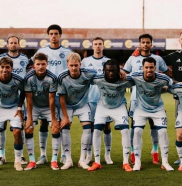 Maarten Paes Tampil Penuh, Ajax Lolos ke Play-off Liga Conference