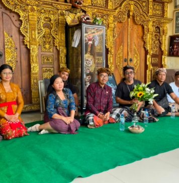 Maestro Seni Tari Kecak Ketut Rina Jadi Dosen Kebudayaan di Taiwan