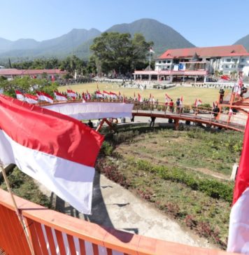 Menko PMK hingga Kepala BNPB Peringati HUT ke-81 RI di Lokasi Bencana