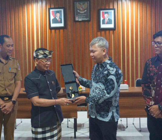 Pelayanan Publik Berbasis Teknologi, Bupati Satria Launching Layanan Darurat Call Center 112