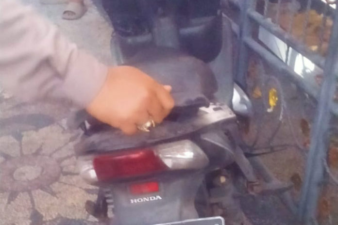 Pengendara Motor Tewas Usai Tabrak Tiang Telepon 1