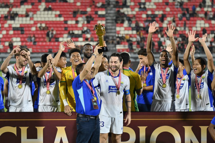 Persib Luncurkan Jersi Terbaru, Usung 'Manah Jeung Getih' 1