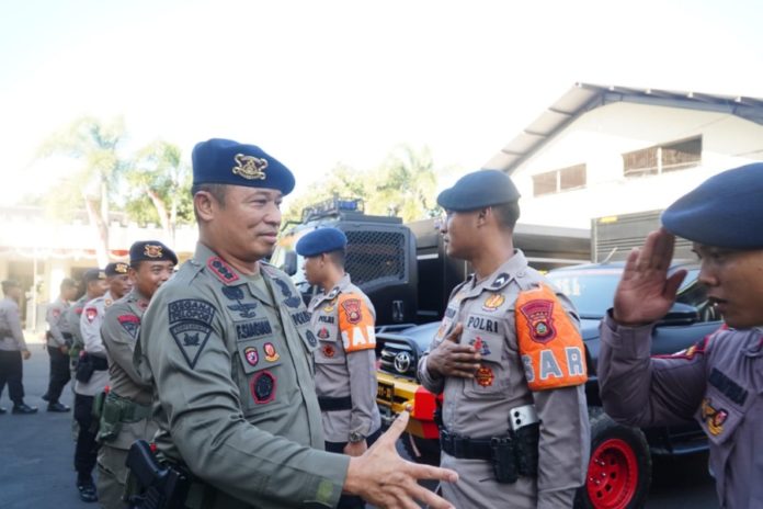 Polda Bali Kirim Personel Brimob Dan Dapur Lapangan Ke NTT 1