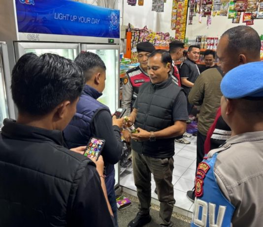 Polres Gianyar Gencarkan Imbauan Tak Jual Mikol, Sasar Warung di Blahbatuh