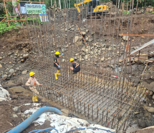 Progres Jembatan Yeh Ngigih Penghubung Dua Kecamatan Capai 17 Persen