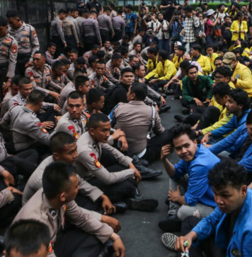 Puluhan Orang Diamankan saat Aksi Unjuk Rasa