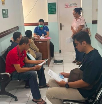 Puluhan Warga CKG Tumpek Krulut di RSUD Dharma Yadnya