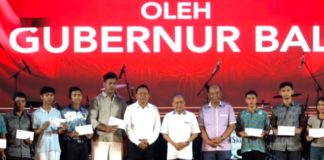 Ribuan Warga Padati Konser Tumpek Krulut, Gubernur Koster Ajak Lestarikan Warisan Leluhur Bali