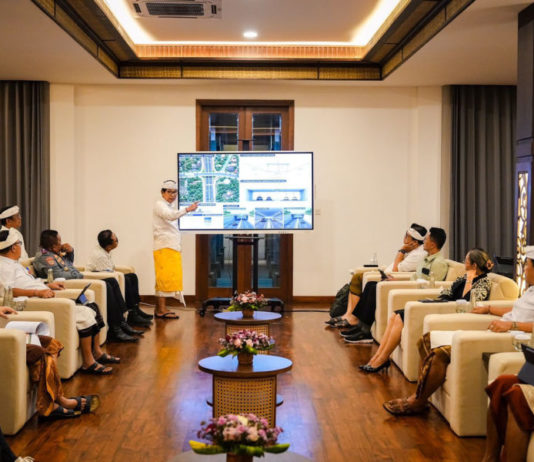 Sasar Proyek Strategis 2027, Bupati Adi Arnawa Jajaki Pinjaman Tahap Dua PT. SMI