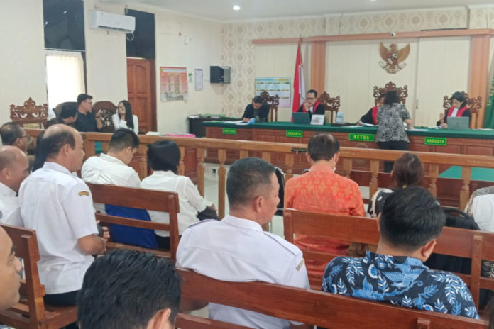 Sidang Gugatan Banjir Bandang, Sejumlah Kuasa Tergugat Tidak Hadir, Hakim Beri Ruang Mediasi 1