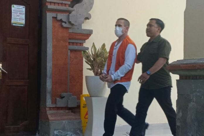 Sidang Kasus Narkoba, Saksi Polisi Beberkan Proses Penangkapan Warga Australia 1