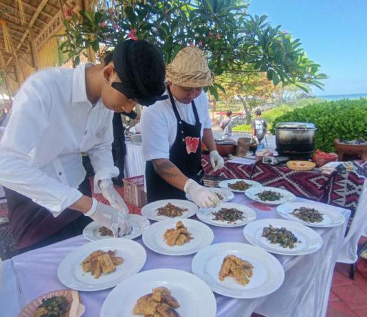 Tabanan Didorong Jadi Titik Kumpul, Tanah Lot Festival Angkat Seni dan Kuliner Lokal