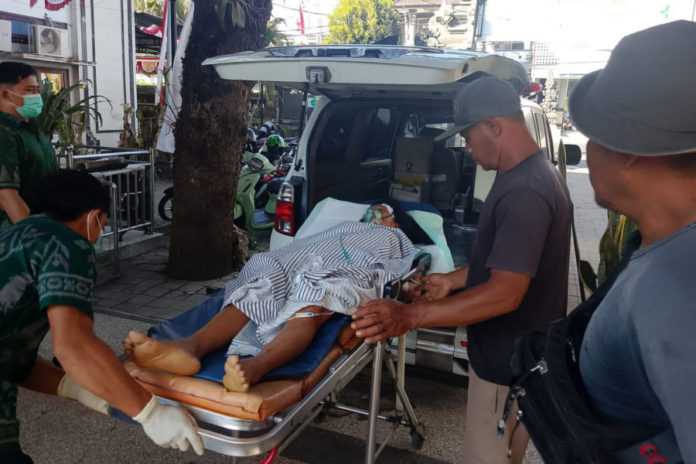 Tabrakan Sepeda Motor Di Nusasari, Tiga Orang Alami Luka Luka 1