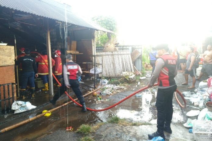 Tempat Pemanggangan Ayam Di Banjarangkan Terbakar 1