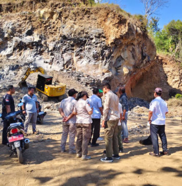 Tim Gabungan Hentikan Aktivitas Pengerukan Lahan di Temukus Buleleng