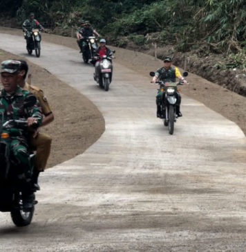 TMMD di Sekardadi Bangun Jalan 1,7 Km