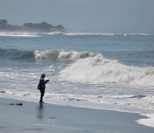 Waspada, Gelombang hingga 4 Meter Ancam Perairan Bali hingga 4 September