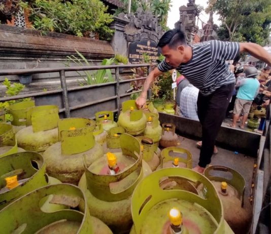 Atasi Kelangkaan, Disperindag Denpasar Gelar Pasar Murah LPG di 12 Titik Selama 4 Hari