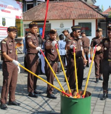 Barang Bukti dari 35 Perkara Inkrah Dimusnahkan Kejari Buleleng, Narkotika Mendominasi