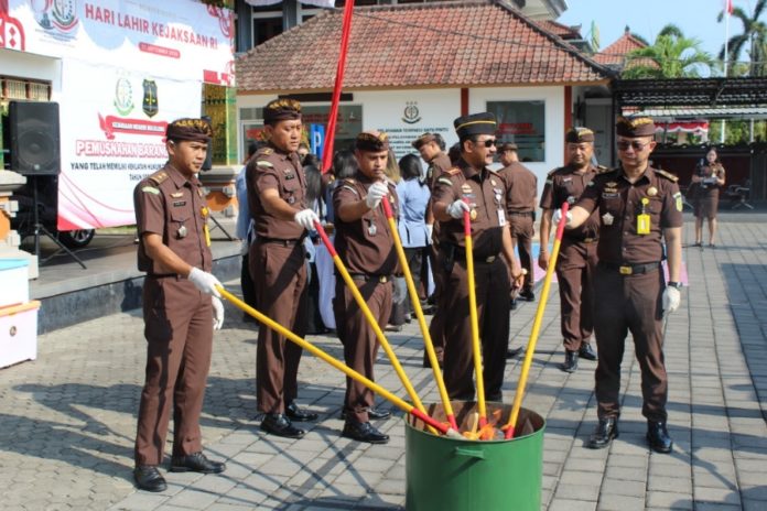 Barang Bukti Dari 35 Perkara Inkrah Dimusnahkan Kejari Buleleng, Narkotika Mendominasi 1