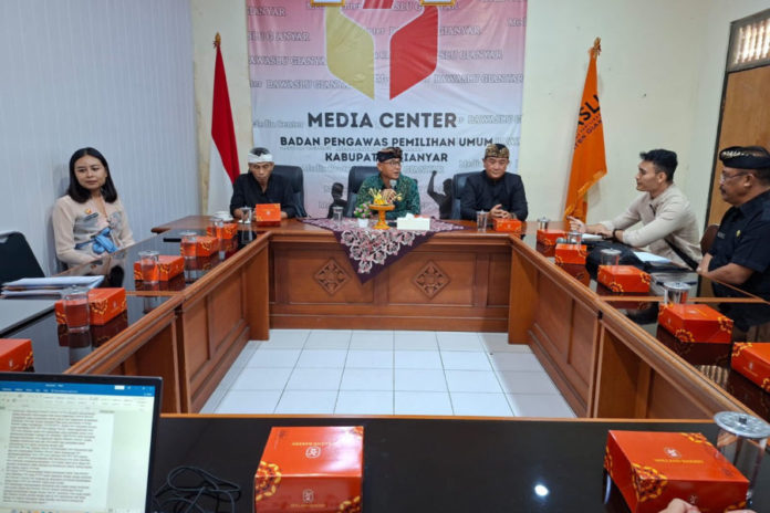 Bawaslu Gianyar Komitmen Bangun Organisasi Transparan, Dan Akuntabel 1