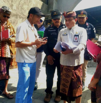Belum Berizin, Pemkab Bangli Stop Pemasangan Videotron di Penelokan