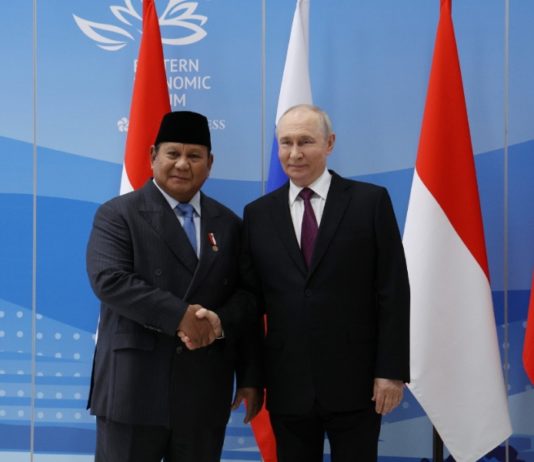 Bertemu Putin, Prabowo Tegaskan Pentingnya Hubungan Rusia-Indonesia