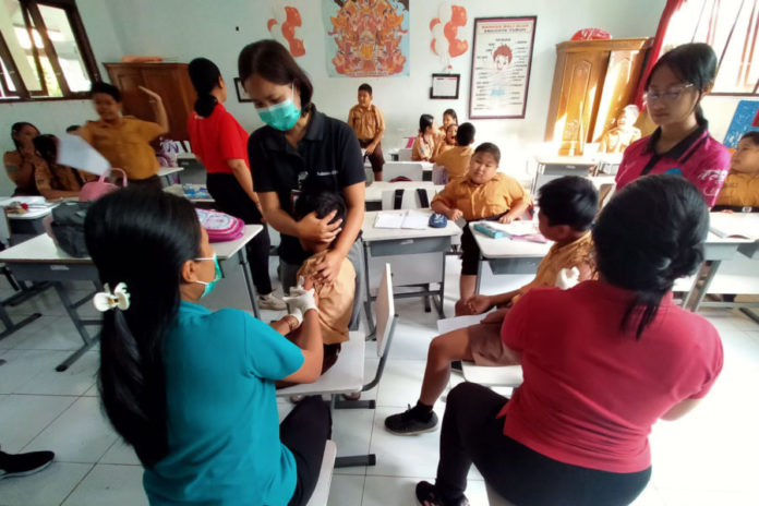 BIAS Denpasar Tembus 87,5 Persen, 8.803 Anak Kelas 1 SD Sudah Imunisasi MR 1