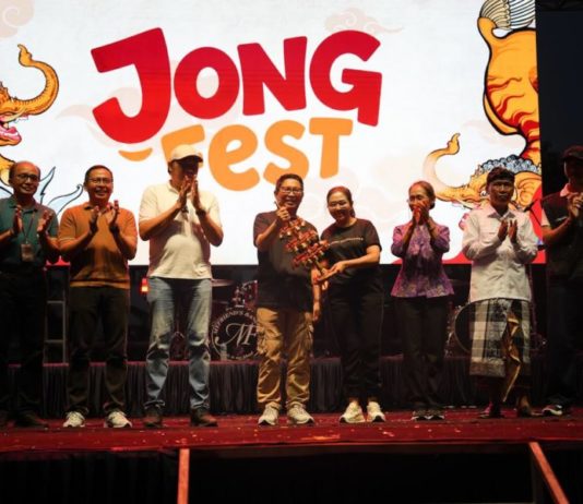 Buka Jong Festival, Bupati Badung Komit Dorong UMKM dan Lestarikan Sejarah Desa Kapal