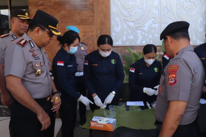 Cegah Penyalahgunaan Narkoba, Polresta Denpasar Rutin Tes Urine Personel 1