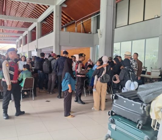 Dampak Erupsi Anak Krakatau, 29 Penerbangan Denpasar-Jakarta Dibatalkan