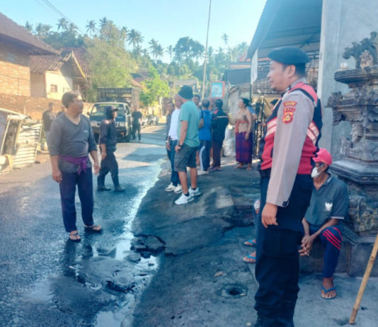 Diduga Korsleting Listrik, Pom Mini di Desa Telaga Terbakar