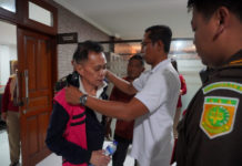Ditahan Atas Perkara Korupsi Pemanfaatan Aset Pemprov Bali, Tersangka Teriak Oligarki