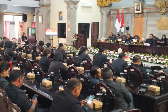 DPRD Tabanan Setujui Lima Ranperda, Pertanian Dan Penataan Kota Jadi Perhatian 1