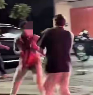 Dua Kelompok WNA Berkelahi di Jalan Pantai Berawa, Videonya Viral