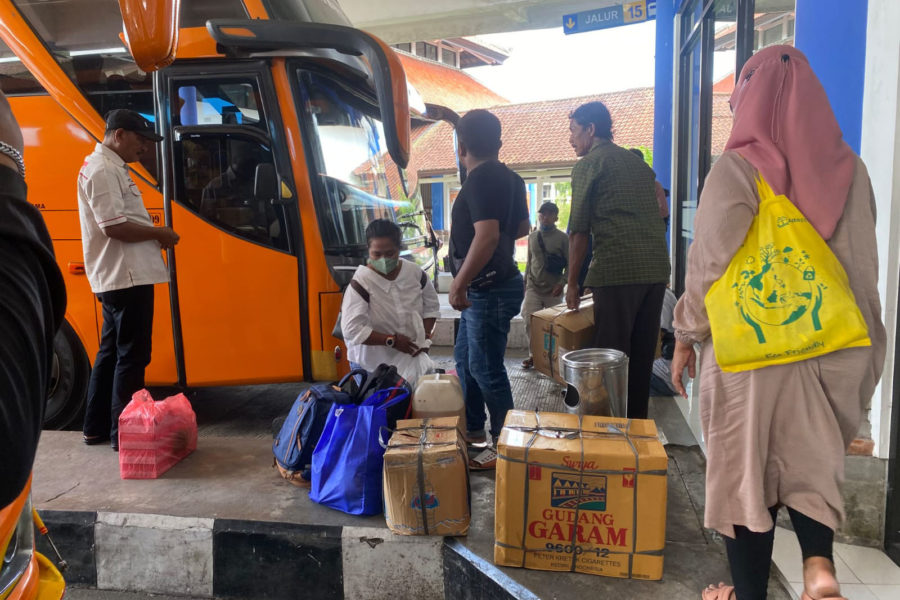 Erupsi Anak Krakatau Picu Kenaikan Jumlah Penumpang di Terminal Mengwi