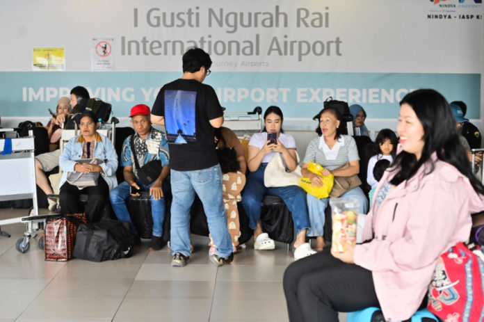 Erupsi Gunung Anak Krakatau, Pelaku Pariwisata Bali Antisipasi Gangguan Konektivitas Udara 1