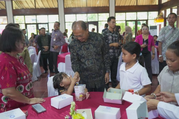 Gubernur Koster Targetkan 300 Ribu Anak Telantar Di Bali Miliki Dokumen Kependudukan 1