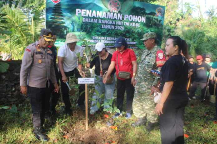 Jaga Telaga Tunjung Tetap Hijau, Kodim Tabanan Gandeng Masyarakat Untuk Tanam Pohon 1