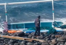 Jukung Terbalik Dihantam Ombak, Ikan Tangkapan dan Jaring Hilang